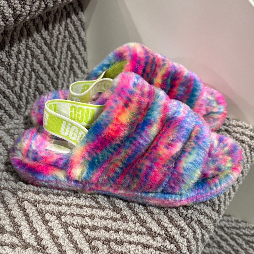 UGG Kids' Fluff Yeah Pixelate slippers size 3Y - Picture 4 of 6